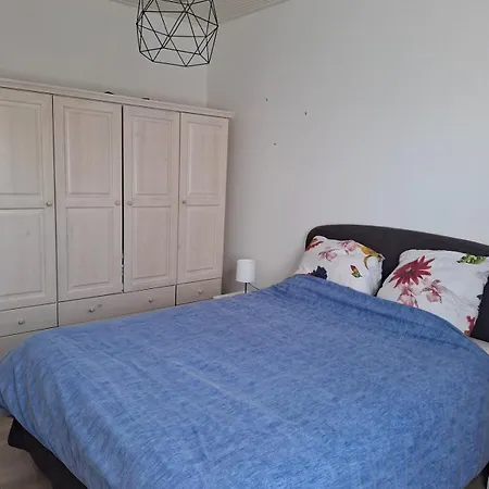 Maison Familiale Avec Piscine 800 M De Luzeronde *